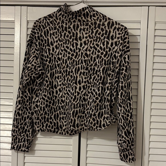 LOFT Tops - LOFT Leopard Print Mock Neck Top - Black & Cream